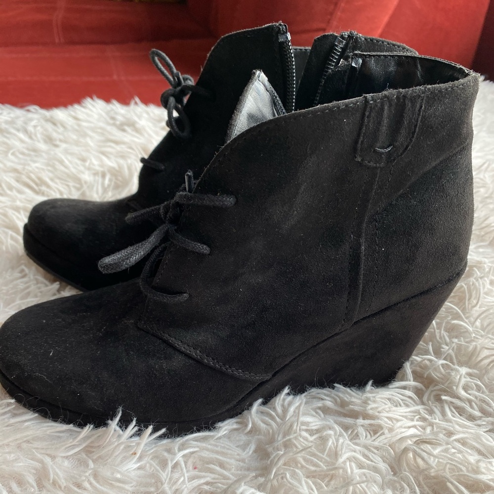 Wedge booties